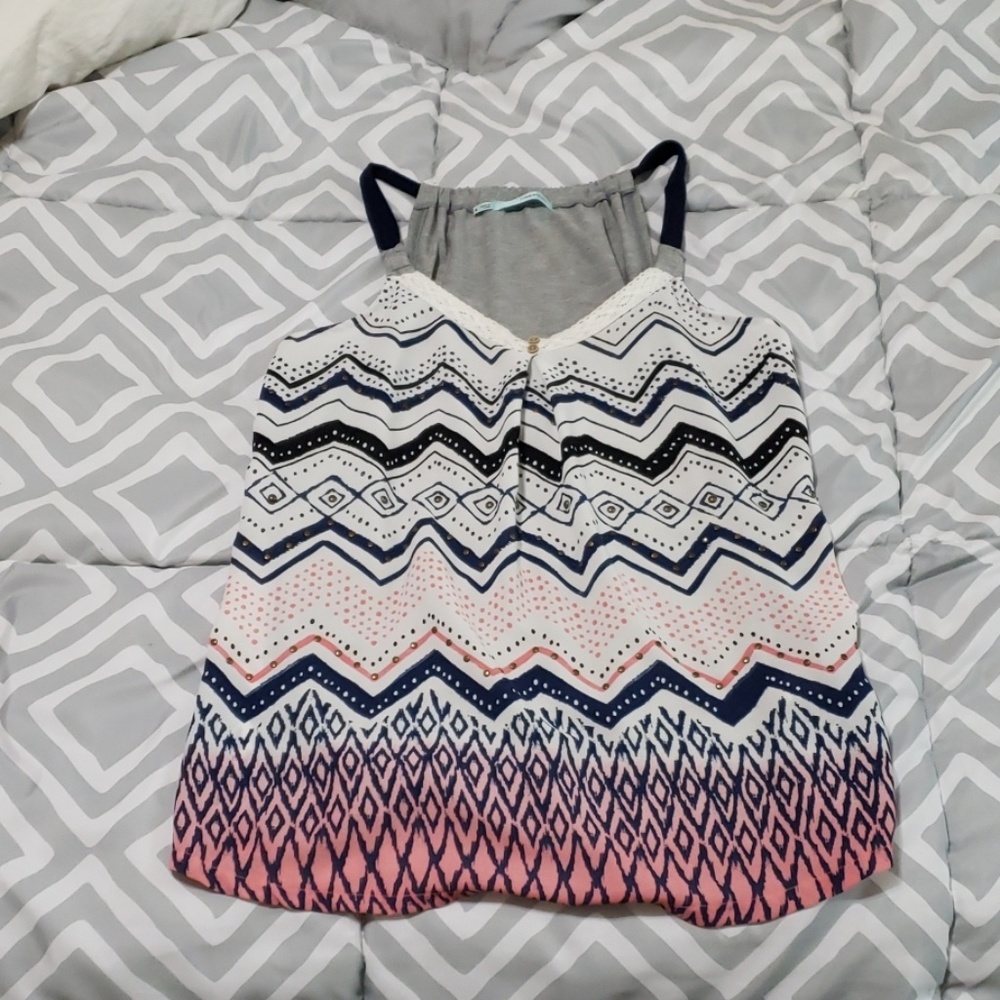 Maurice's top